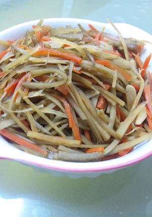 ご飯がすすむ～にんにく香るきんぴらごぼう-レシピのメイン写真