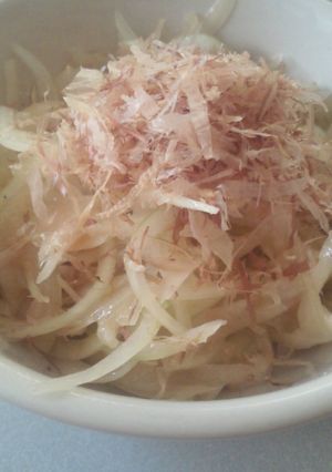 ＊玉ねぎの梅和えサラダ＊-レシピのメイン写真