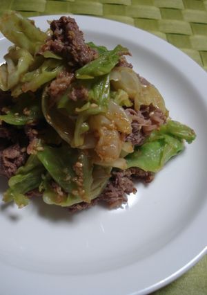 春キャベツと牛肉の辛子醤油和え-レシピのメイン写真
