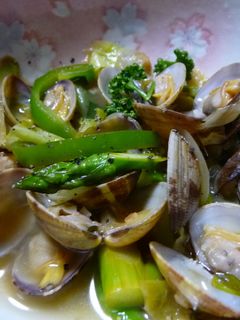 あさりと緑・淡野菜のあっさり梅酒蒸し-レシピのメイン写真