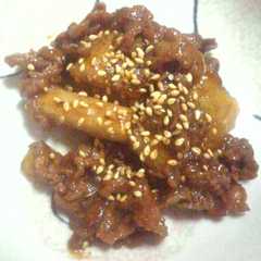 รูปของ 牛肉とレンコンのオイスター炒め