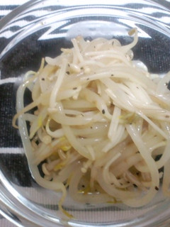 こっくり♪もやしのオイバターサラダ-レシピのメイン写真