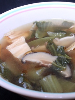 乾燥湯葉と青梗菜の中華スープ-レシピのメイン写真