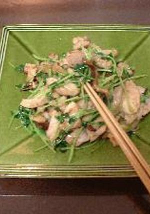 豆苗と鶏肉のうま炒め-レシピのメイン写真