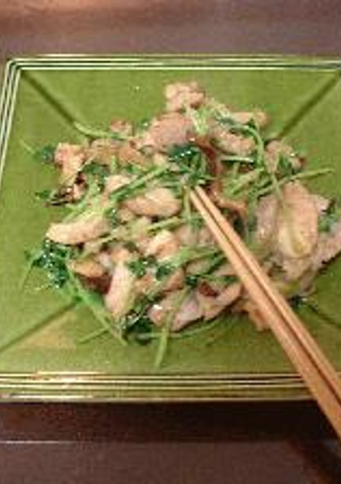 豆苗と鶏肉のうま炒め-レシピのメイン写真