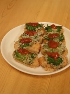 お弁当に!鶏の大葉包み梅肉ソースがけ-レシピのメイン写真