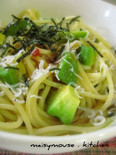アボカドとおろしポン酢のパスタ-レシピのメイン写真
