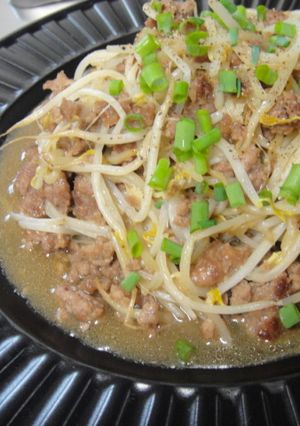 ひき肉たっぷり！もやし炒め-レシピのメイン写真