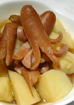 ★簡単♪じゃが芋とｳｲﾝﾅｰの麺つゆ煮★-レシピのメイン写真