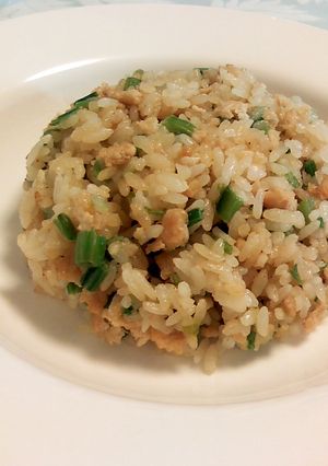 冷蔵庫救済！残り野菜とひき肉チャーハン-レシピのメイン写真