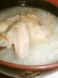 鶏の手羽ともも骨付き肉の参鶏湯風スープ粥-レシピのメイン写真