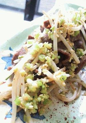 牛カルビともやしの薬味和え。-レシピのメイン写真