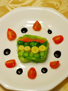 簡単♪春野菜のカラフルテリーヌ-レシピのメイン写真