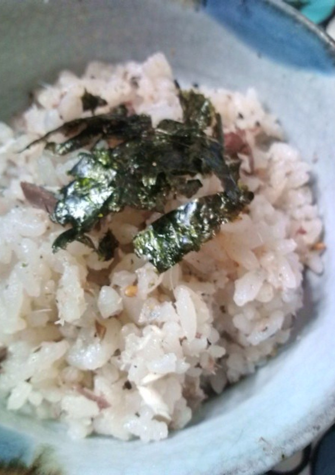ゴマ香る☆イワシの炊き込みご飯-レシピのメイン写真