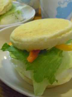 ソーセージエッグマフィンをおうちで♪-レシピのメイン写真