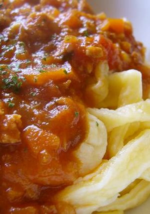 手打ちパスタ（タリアテッレ）でボロネーゼ-レシピのメイン写真