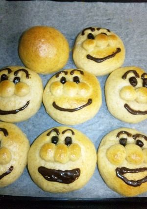 簡単美味、全粒粉と黒糖入のフワフワパン-レシピのメイン写真