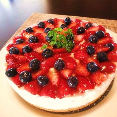 本気のいちごチーズケーキとブルーベリーチーズケーキ 本気のいちごチーズケーキとブルーベリーチーズケーキ ❤️旬果