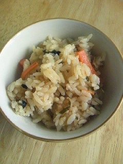 ツナ缶で炊き込みご飯-レシピのメイン写真
