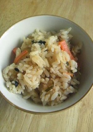 ツナ缶で炊き込みご飯-レシピのメイン写真