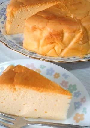 約1.3kg、迫力のスフレチーズケーキ-レシピのメイン写真