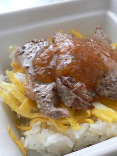 具のソースで簡単!焼肉丼-レシピのメイン写真