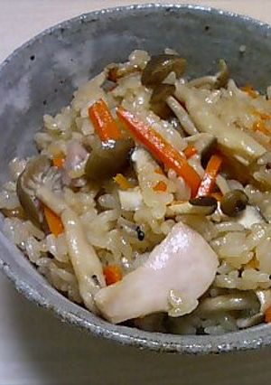 ☆定番☆五目炊き込みご飯-レシピのメイン写真