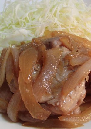 甘味は玉葱だけ♪うちの定番しょうが焼き-レシピのメイン写真