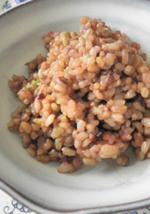 玄米・黒米・アボカドの混ぜご飯-レシピのメイン写真