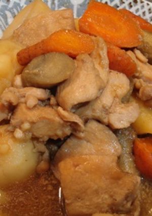 新ごぼう、にんじん、じゃがと鶏ももの煮物-レシピのメイン写真