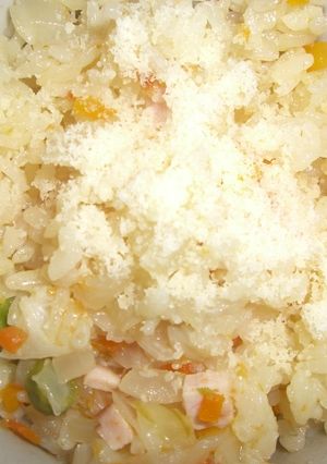炊飯器で簡単☆にんじんたっぷり♪ピラフ-レシピのメイン写真