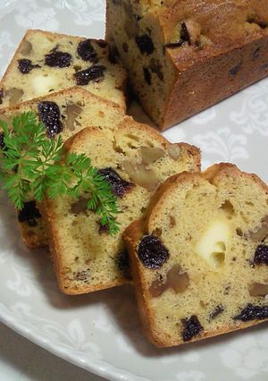 くるみ＊プルーン＊チーズパウンドケーキ♪-レシピのメイン写真