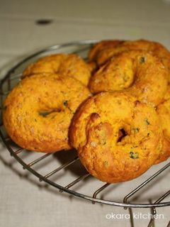 かぼちゃときび砂糖のふんわり焼きドーナツ-レシピのメイン写真