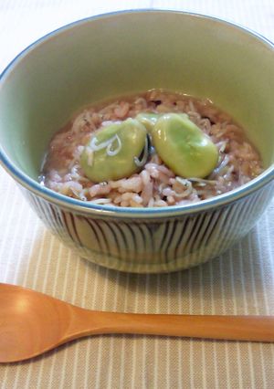 ★胃にやさしい♪空豆としらすのお粥★-レシピのメイン写真