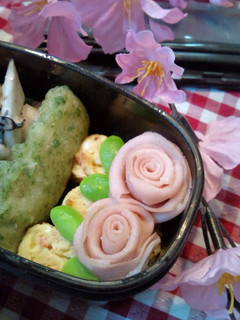 お弁当に♪ギョニソで薔薇-レシピのメイン写真