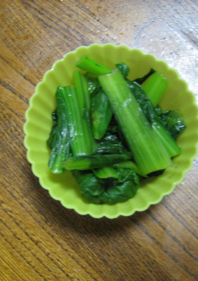 ＊お弁当に＊納豆のタレで青菜のからし和え-レシピのメイン写真