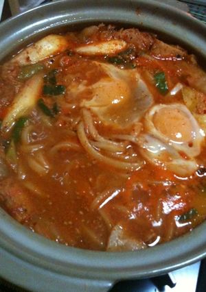 体ポカポカ♪韓国風キムチうどん-レシピのメイン写真