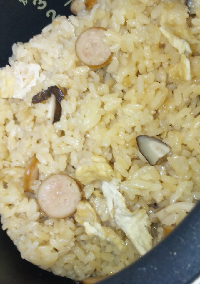 簡単★節約料理〜炊き込みご飯〜-レシピのメイン写真