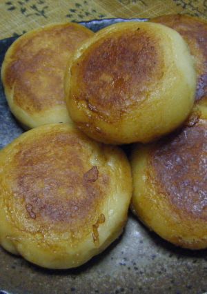 いも団子のバター焼き-レシピのメイン写真
