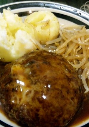 我が家のジューシーチーズハンバーグ♪-レシピのメイン写真