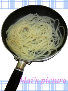 簡単!節約!フライパンでパスタの麺茹で♪-レシピのメイン写真