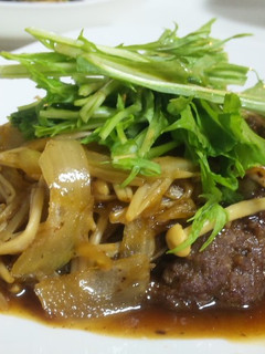 簡単で美味しい♪牛ひき肉*ミンチステーキ-レシピのメイン写真