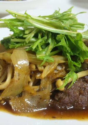簡単で美味しい♪牛ひき肉＊ミンチステーキ-レシピのメイン写真