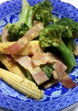 ヤングコーンとブロッコリーのカレー炒め-レシピのメイン写真