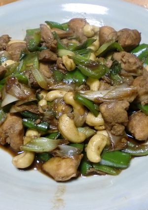 調味料2つ☆鶏肉とカシューナッツの炒物-レシピのメイン写真