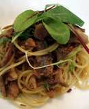 いわしの蒲焼パスタ・赤ワイン醤油風味