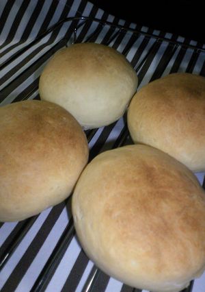 どっしりミルク風味のパン-レシピのメイン写真