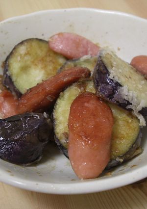 なすとソーセージのにんにく醤油炒め　-レシピのメイン写真