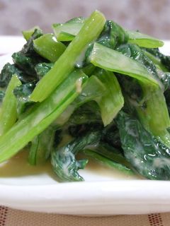 ゴマが濃厚~♪ほうれん草の胡麻和え-レシピのメイン写真