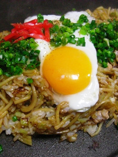キャベツたっぷりの『そばめし』-レシピのメイン写真
